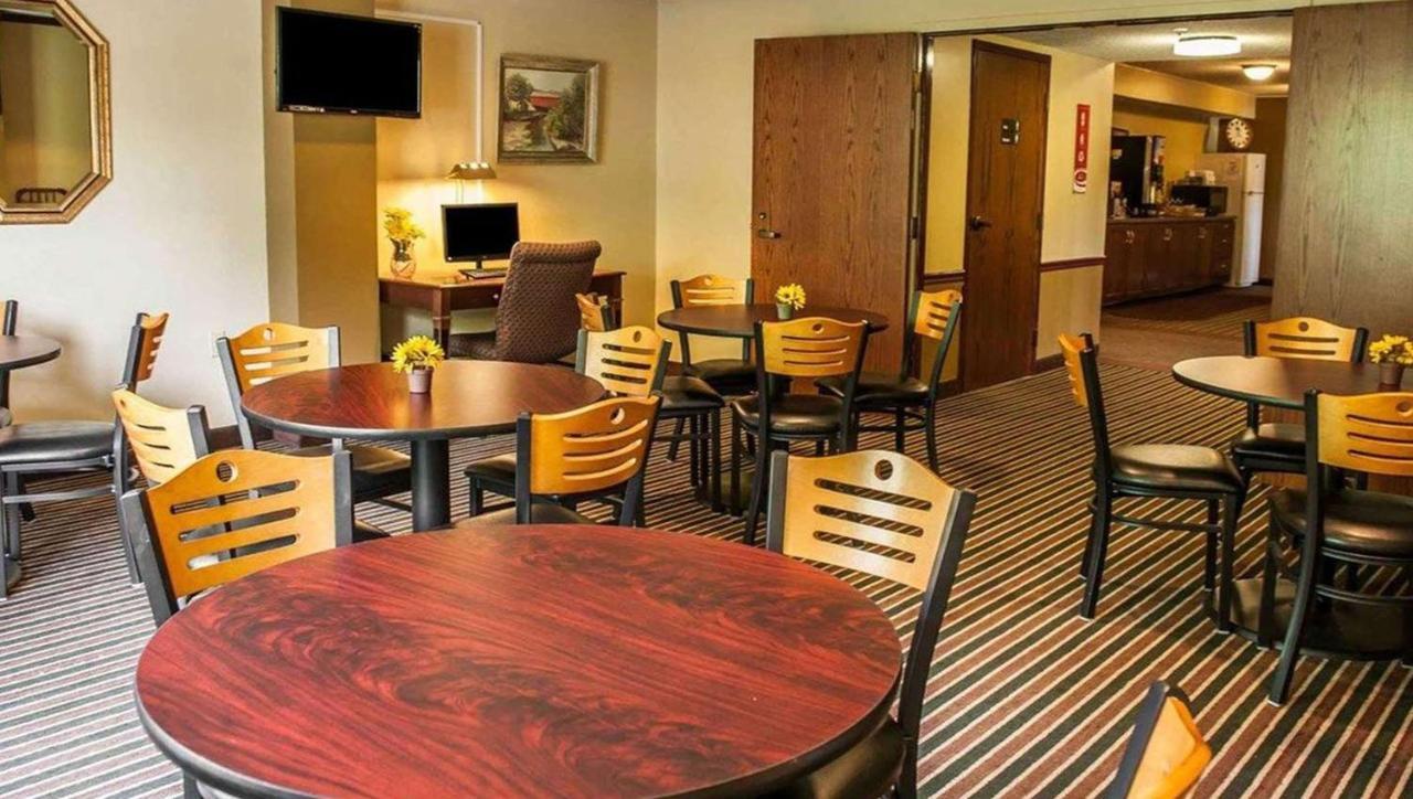 罗克维尔皇家酒店 Rockville 外观 照片